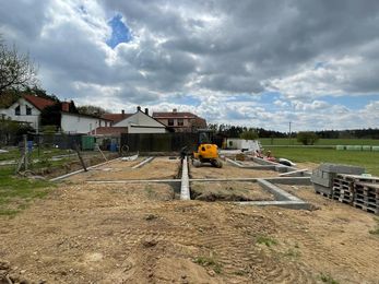 RD HOSTĚNICE